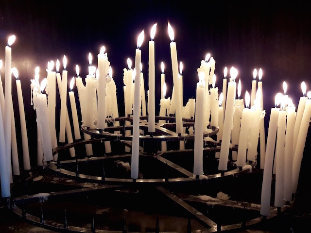 prière et bougies